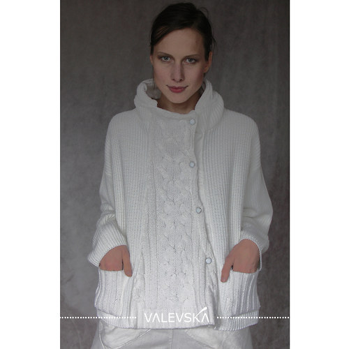 TRUE WHITE, pletený kabátek — foto 2