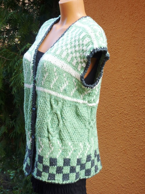 Vesta pletená teploučká — foto 4