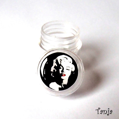Marilyn Monroe - krabička — foto 3