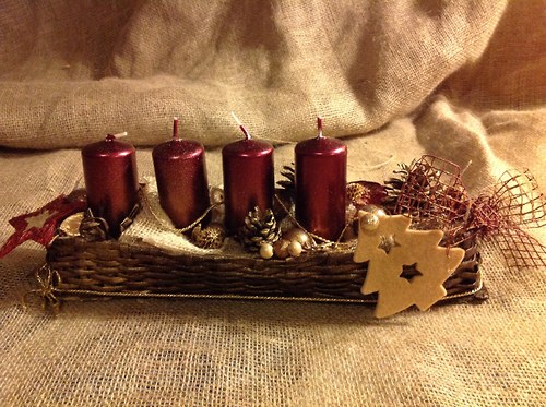 Adventní košíček laděný do vínova — foto 4
