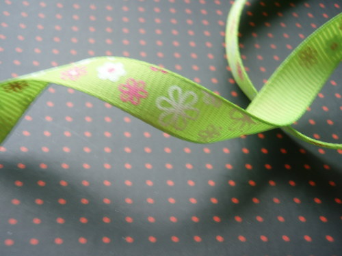 Stužky Květy zelená — foto 2