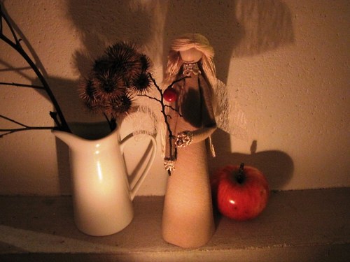 Anděl s jablíčkem — foto 2