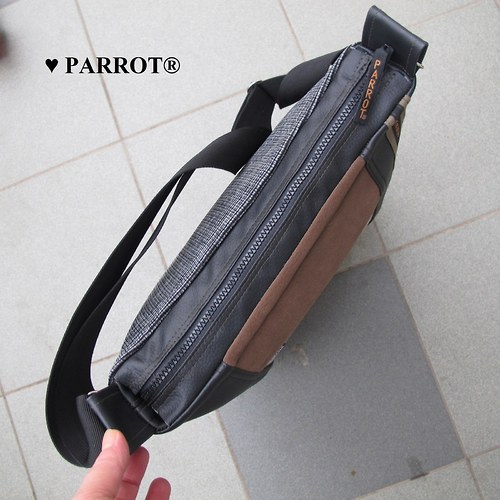 RETRO BRNO - No.10 - notebook - PARROT® — foto 3
