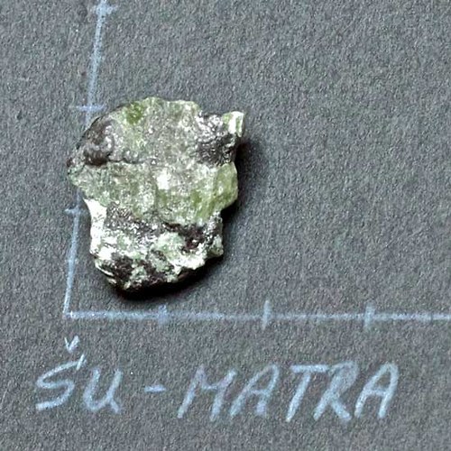 Zelený granát - surový — foto 2