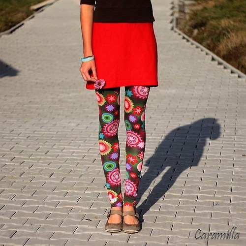 Extravagantní leginy BAREVNÉ ORNAMENTY M — foto 2