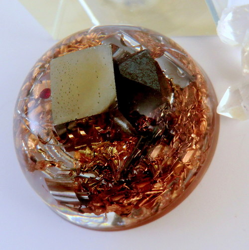 Orgonit1 - Pyrit / Magnetit * Síla okamžiku... — foto 2