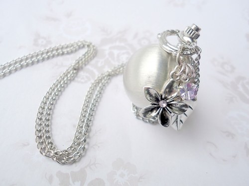 Náhrdelník s hodinkami " Silver Flower " — foto 5