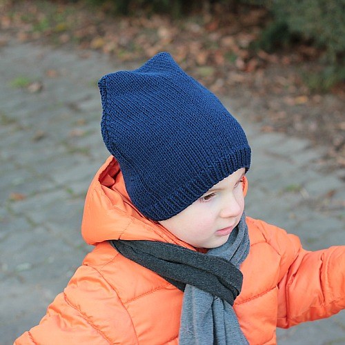 Čapka jednoduchá tmavě modrá — foto 3