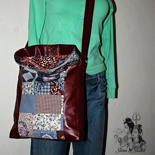 "Cross Body" Kabelka Kombinace Patchwork & Bordó — foto 6