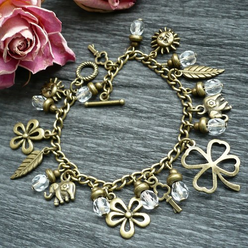 Štěstíčko s čirými ohňovkami — foto 5