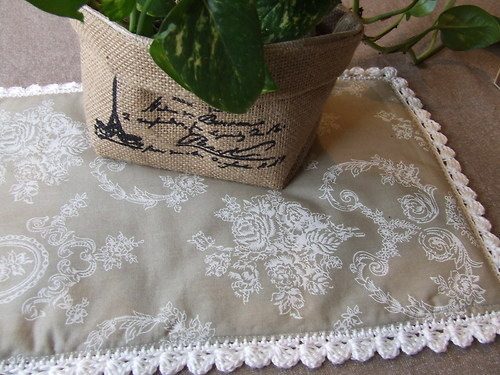 Ubrousek s ornamenty — foto 2