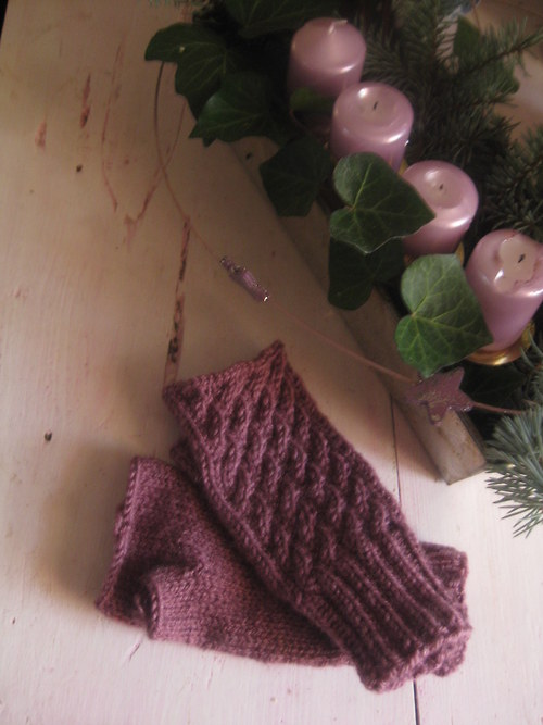 Starorůžové bezprsťáky — foto 3