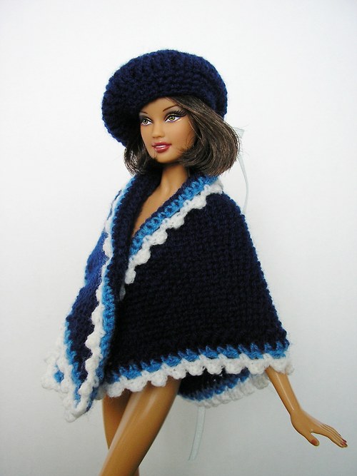 SLEVA 50% Tmavě modrý pléd s baretem pro Barbie — foto 2