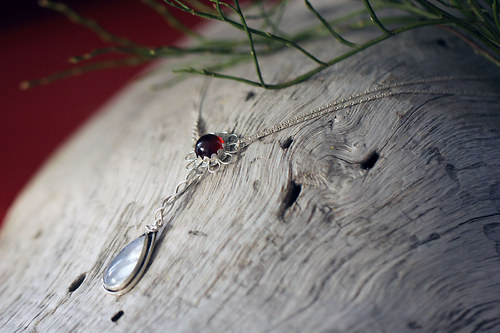 ...amulet, průvodce...Žena... — foto 3