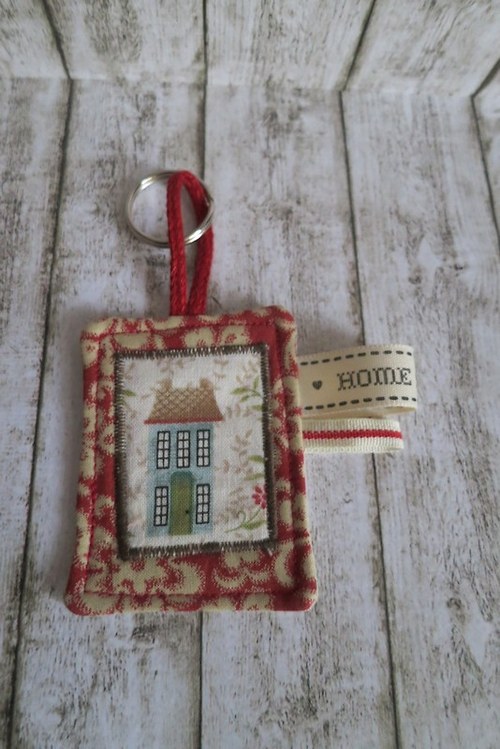 HOME - přívěsek na klíče — foto 4