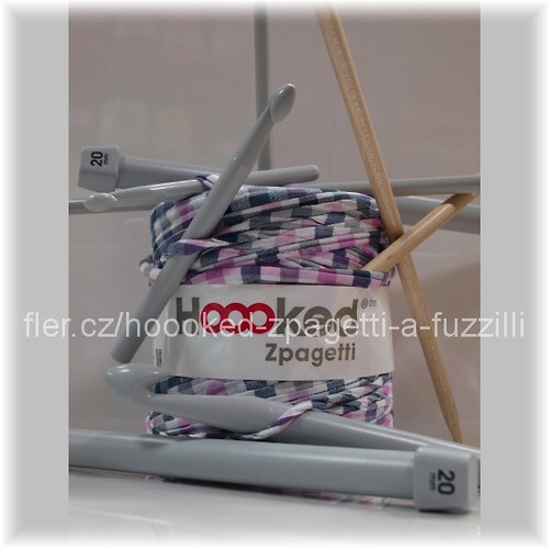 Háček č.10 plastový — foto 2