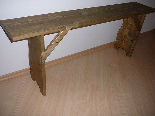 Dřevěná lavice — foto 2