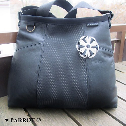 SIMPLY BLACK III. - kůže - PARROT® — foto 4