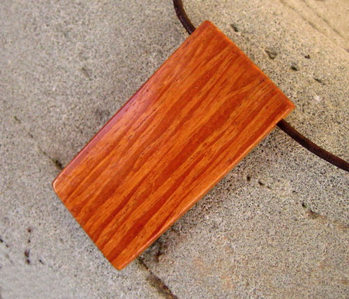 Dřevěný šperk - prkénko lace sheoak — foto 6