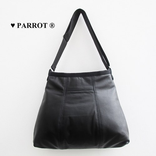 SIMPLY BLACK IV. - kůže - PARROT® — foto 6