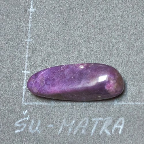 Čaroit — foto 2