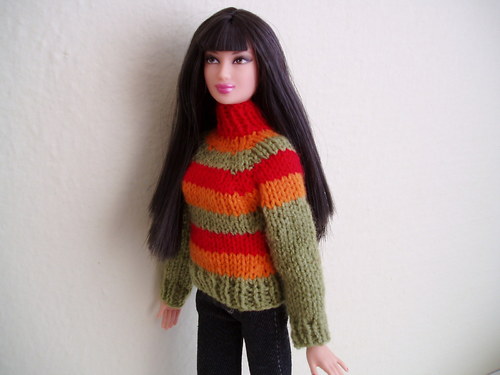 Svetr pro Barbie-pruhy (zelený) — foto 3
