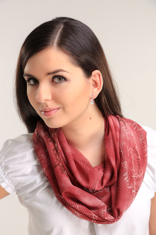 Nákrčník s nápisem — foto 2