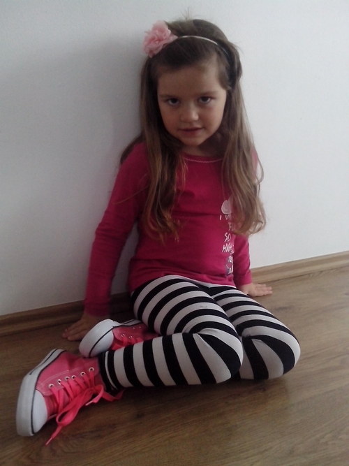 Pruhované legínky vel. 98 — foto 3