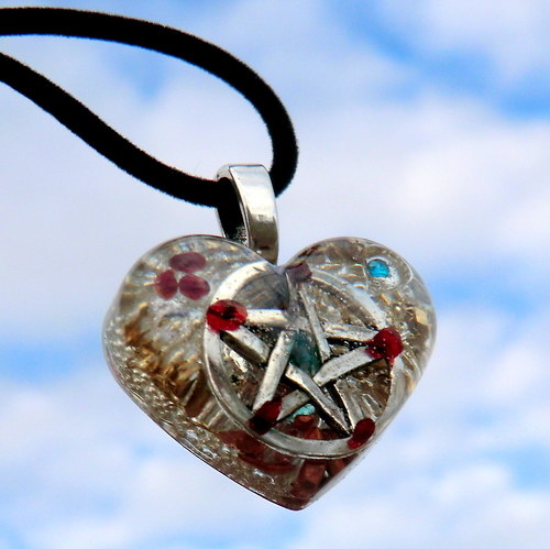 Orgonit (2) Pentagram s granáty — foto 3
