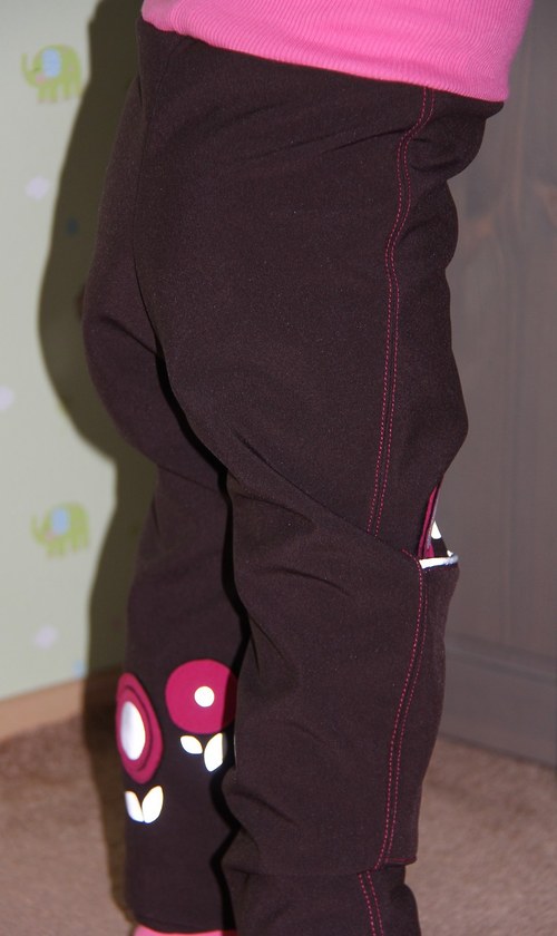 Softshellové rostoucí kalhoty vel. 92 — foto 2