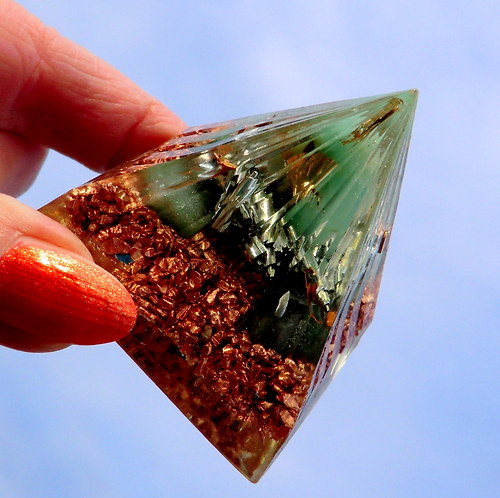 Orgonit* (2)Velká pyramida/Broušená *Zklidnění* — foto 2