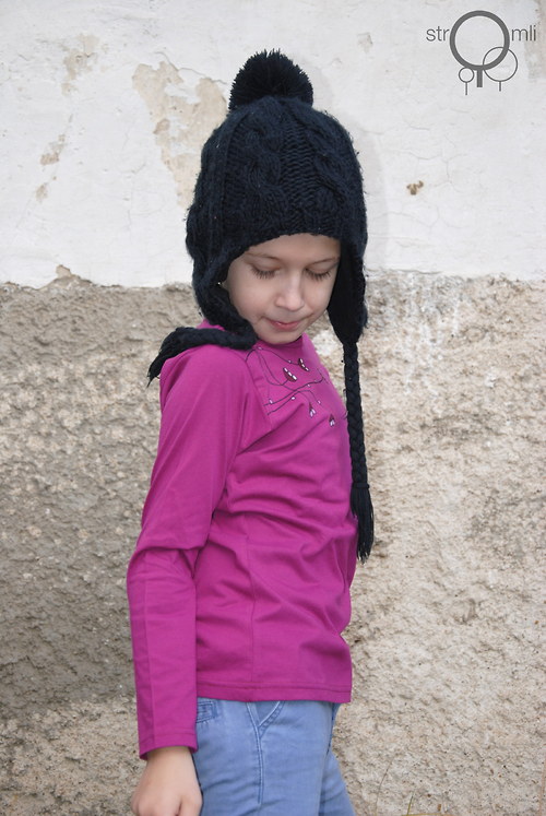 Lila s kytkami, vel. 6-8 roky — foto 2