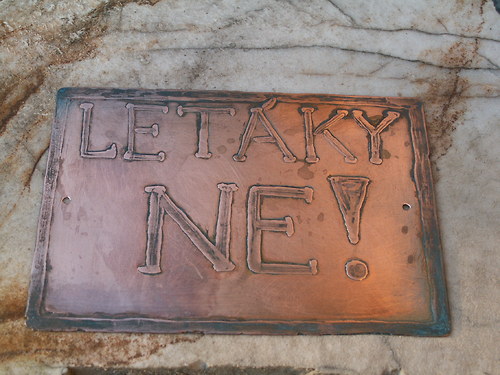 Cedulka leptaná LE TÁKY NE! — foto 3