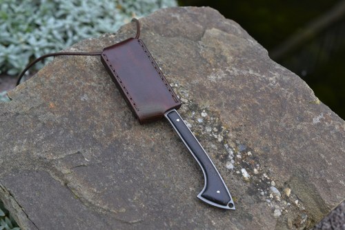 Nůž / D2 / Bahenní dub / Neck knife — foto 2