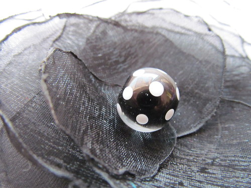 SLEVA 50% Dots... s náušnicemi — foto 4
