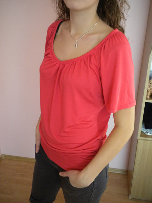 Nabírané tričko -velikost M — foto 4