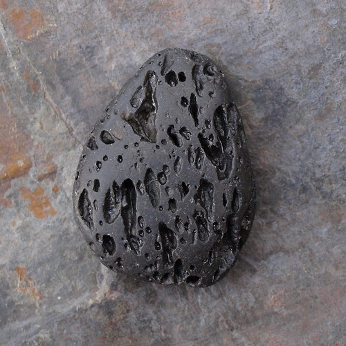 Lávový kámen, 41x32mm — foto 3