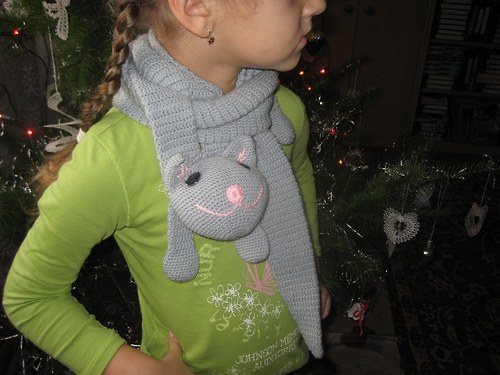 Kočička - dětská háčkovaná šála - šedá — foto 2