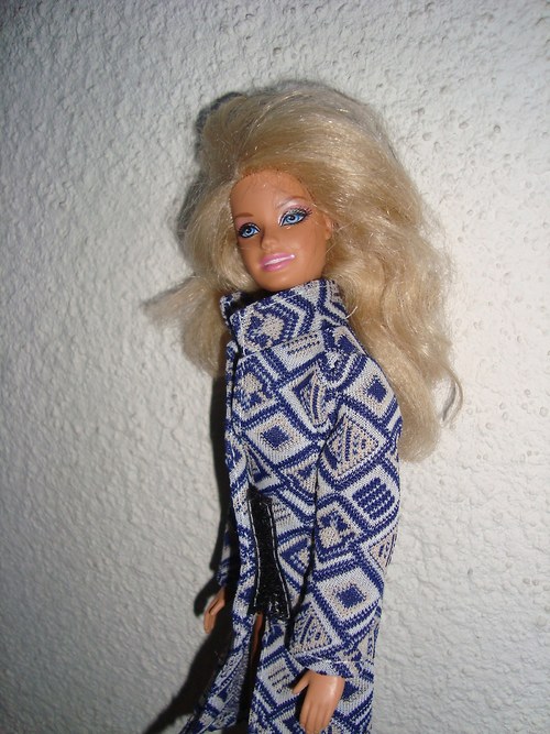Kabát pro Barbie na přání — foto 5