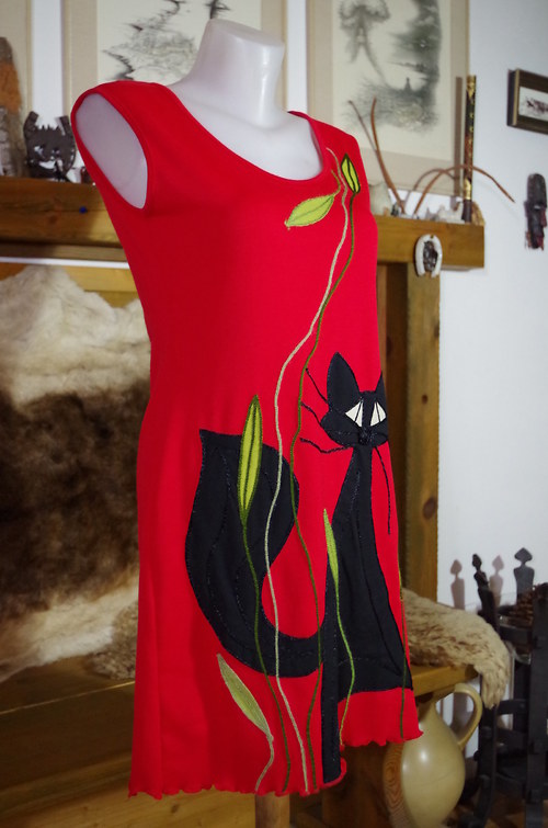 Pouzdrové šaty — foto 5