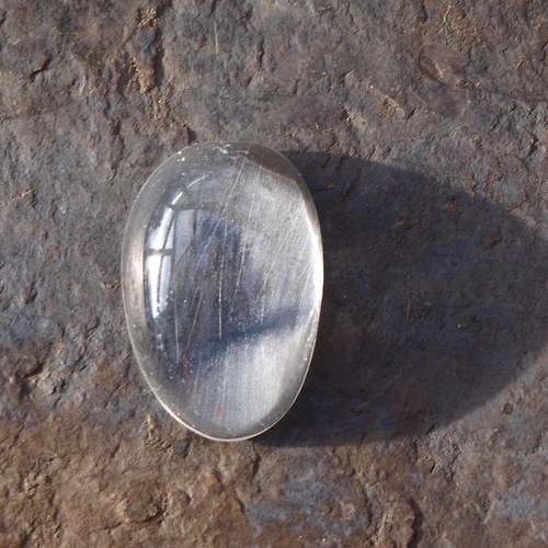 Křišťál, kabošon č.1308 — foto 2