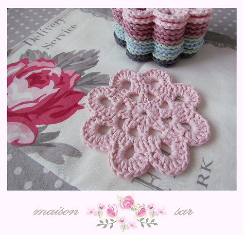 Háčkovaná prostírka - LIGHT PINK — foto 3