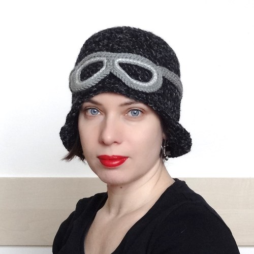 Eliška a tma - řidičský klobouček — foto 3