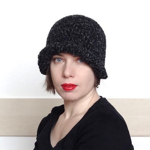 Eliška a tma - řidičský klobouček — foto 5