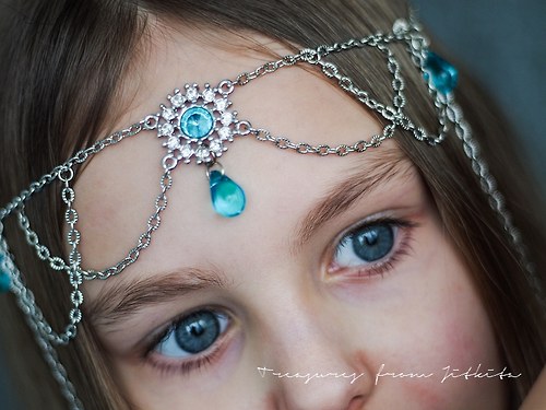 Řetízková tiara — foto 2