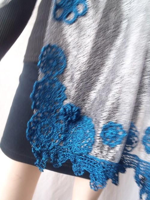 Společenský šál plný kytiček — foto 3