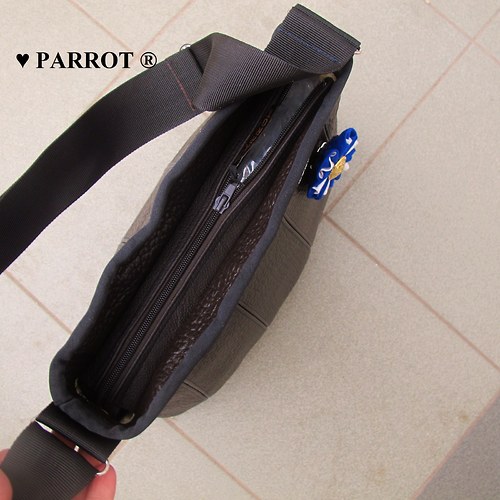 Be Plastic - Parrot® — foto 4