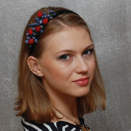 Lesní plody ... čelenka — foto 3