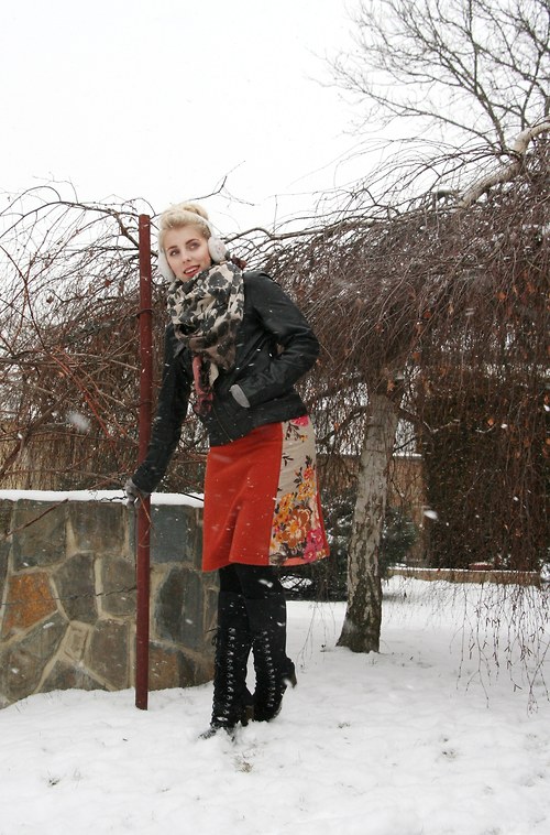 Sukně terakota s květy — foto 4
