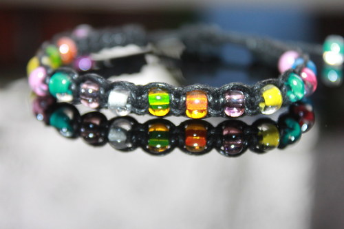 Barevný sen.. Náramek shamballa/makramé — foto 5